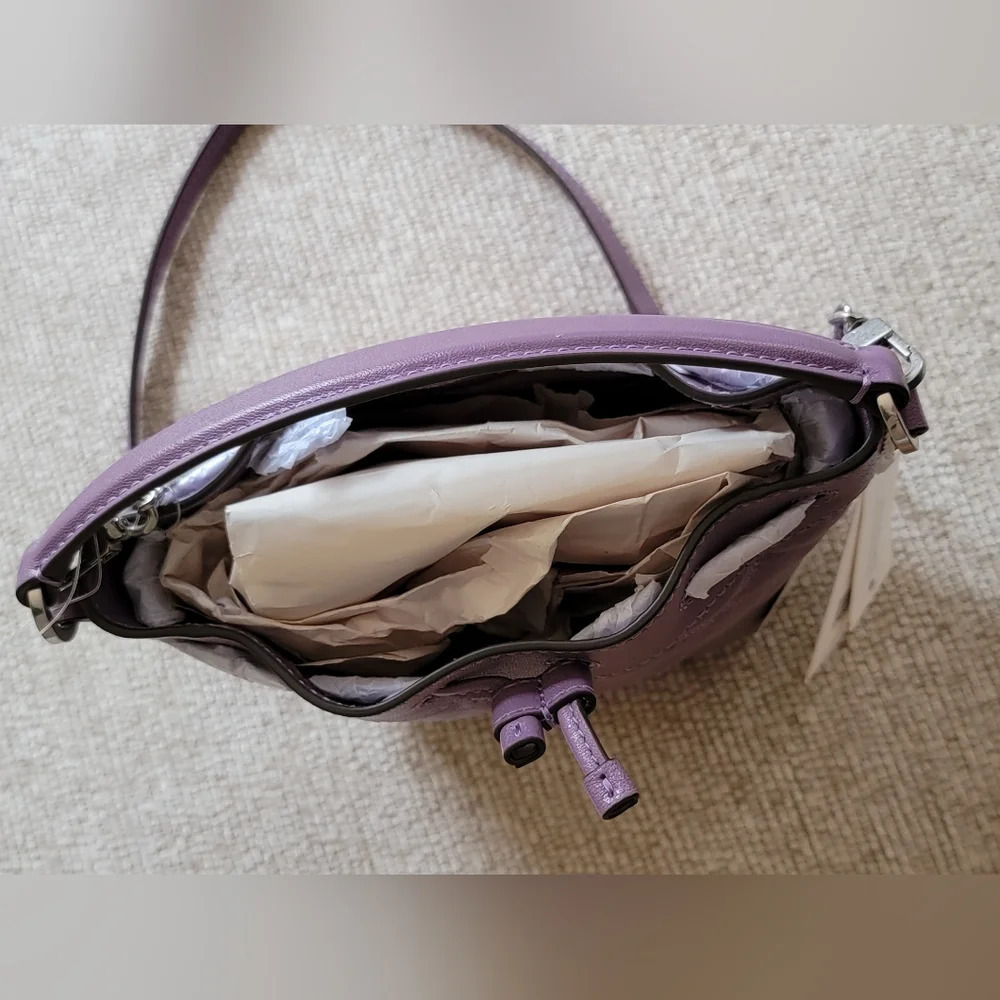 Tory Burch Willa Mini Bucket Bag NWT - Picture 7 of 15